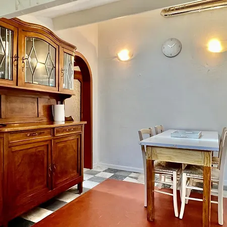Guesthost - La Terrazza Di Shelley Panoramic Flat 아파트
