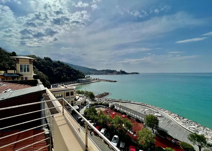 La Terrazza Di Shelley Panoramic Flat *